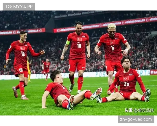 美国男足备战世界杯预选赛关键阶段，阵容磨合与战术执行需要进一步检验